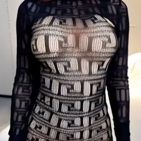 Black Geometric Pattern Bodycon Long-Sleeve Fishnet Cover-Up Dress - Picture 2 of 6